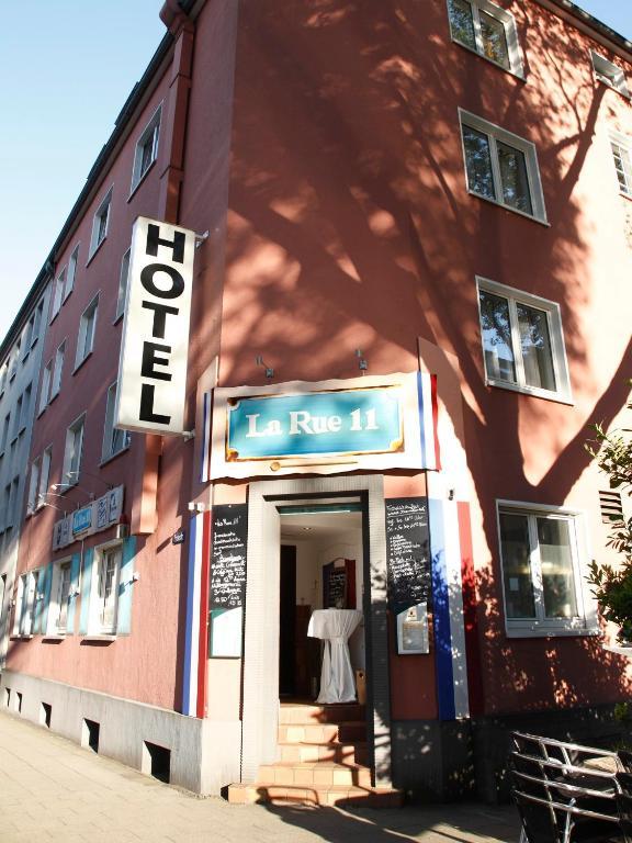 Stadt-Gut-Hotel Rheinischer Hof إسن المظهر الخارجي الصورة